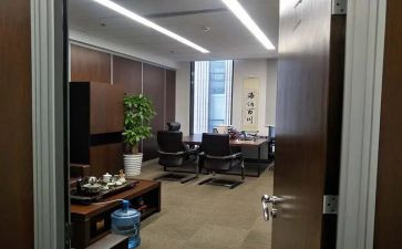 学校办公员工作总结通用6篇