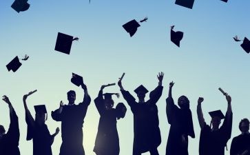 会计学毕业生自我鉴定参考5篇