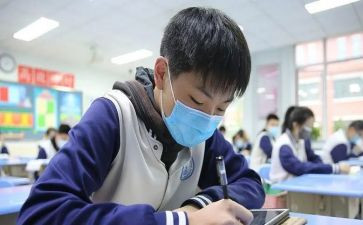 初二班主任月工作总结优秀6篇