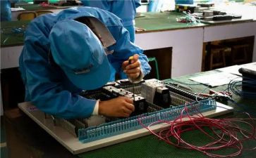 电工的述职报告8篇