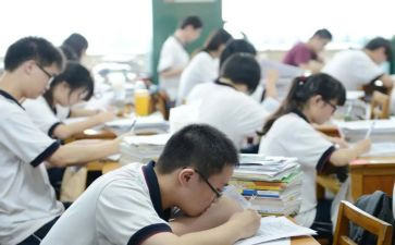 高一上学期备课组工作总结8篇