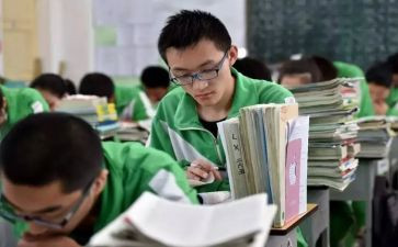 高一学生开学演讲稿8篇