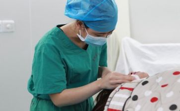 老护士年度工作总结通用8篇