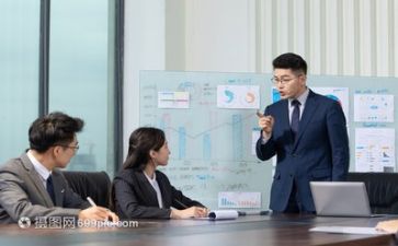 领导的工作计划6篇