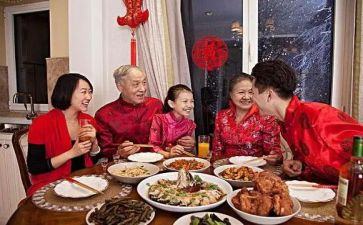 过年吃年夜饭的作文6篇