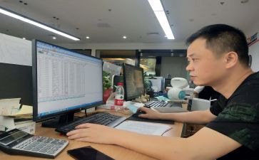 六年级班主任期末工作总结5篇