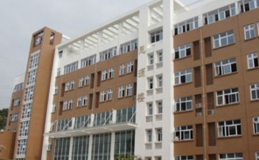 中专学校自我鉴定6篇